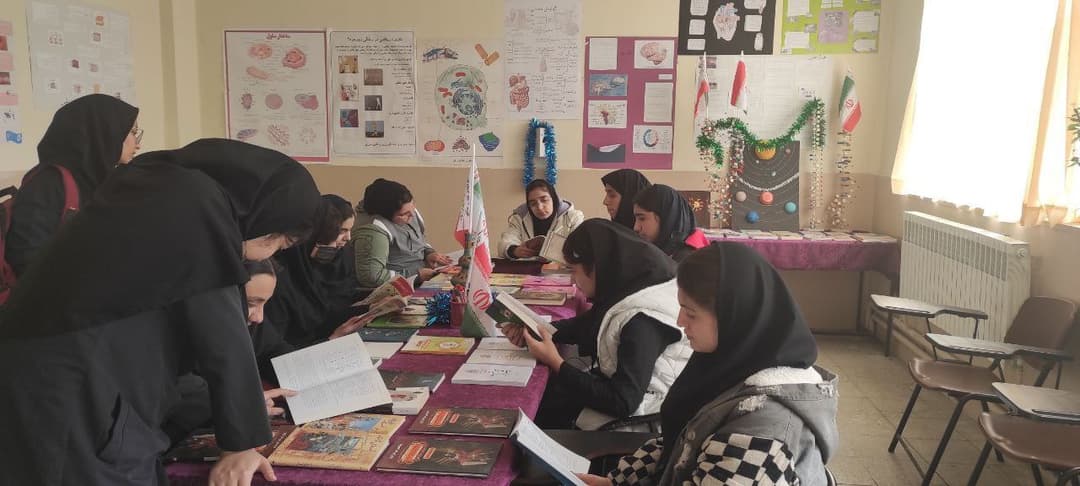  جلسات شورای دانش آموزی